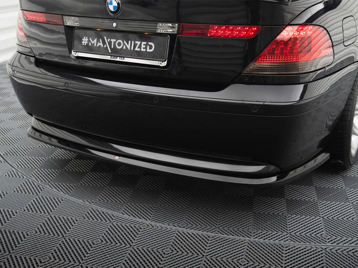 BMW 7 E65 Central Rear Splitter - Maxton Design