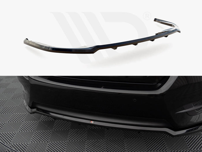 Honda Civic Mk10 Central Rear Splitter (Vertical Bars) - Maxton Design