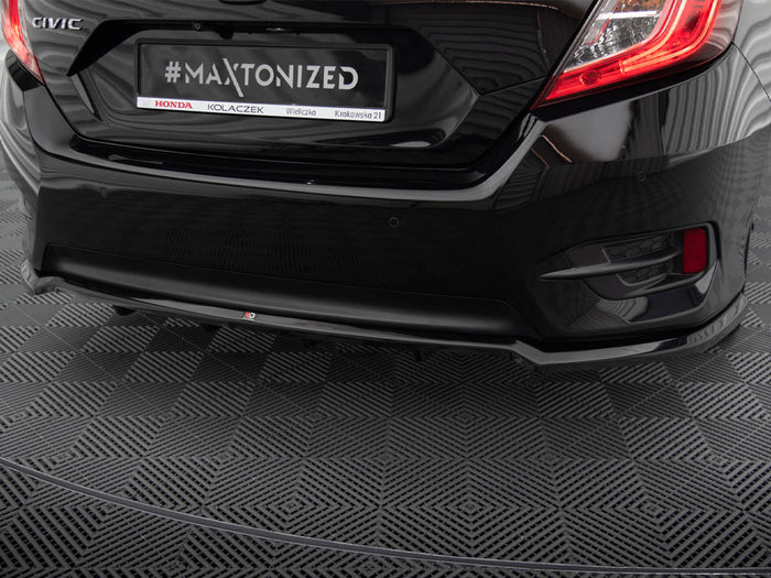 Honda Civic Mk10 Central Rear Splitter (Vertical Bars) - Maxton Design