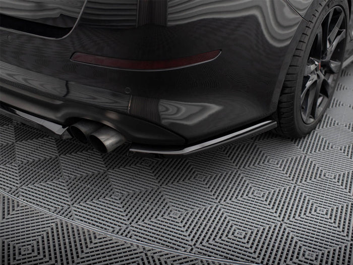 Kia Optima Mk3 Central Rear Splitter (Vertical Bars) - Maxton Design