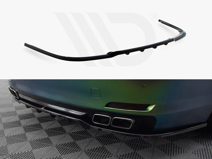 BMW 7 F01 Central Rear Splitter (Vertical Bars) - Maxton Design