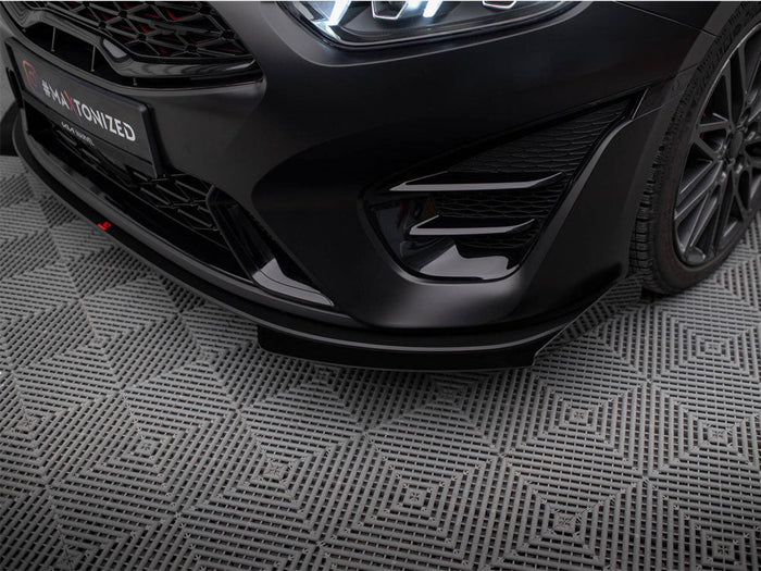 Maxton Design - Street PRO Front Splitter + Flaps Kia Proceed GT Mk3 Facelift / Ceed GT / GT - Line Mk1 Facelift