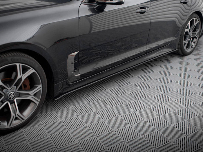 Maxton Design - STREET PRO SIDE SKIRTS DIFFUSERS KIA STINGER GT / GT-LINE MK1