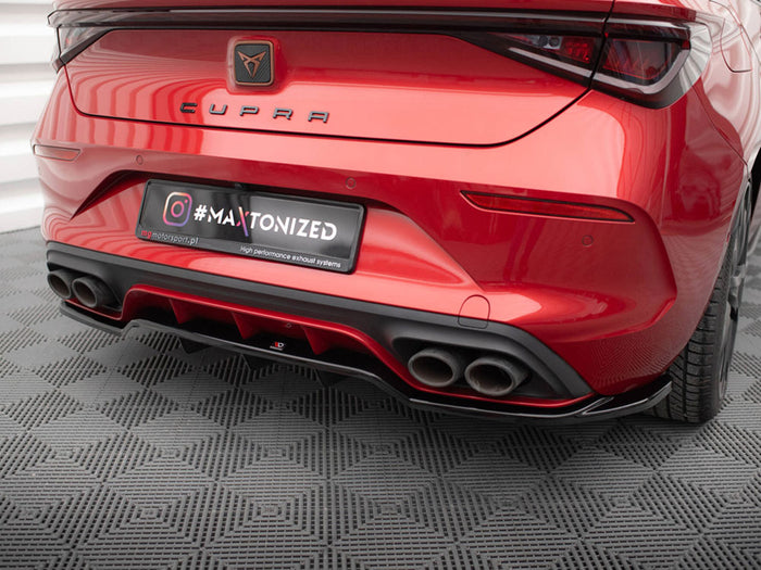 Central Rear Splitter (Vertical Bars) Cupra Leon Hatchback Mk1 - Maxton Design