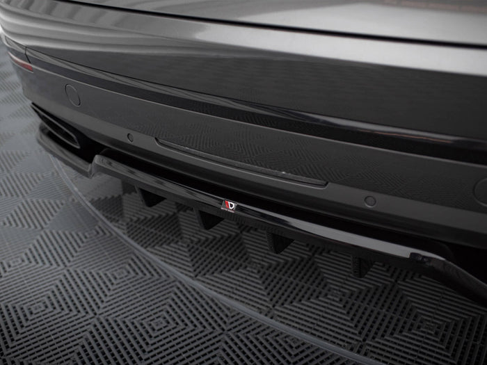 Bentley Bentayga Mk1 Central Rear Splitter (Vertical Bars) - Maxton Design