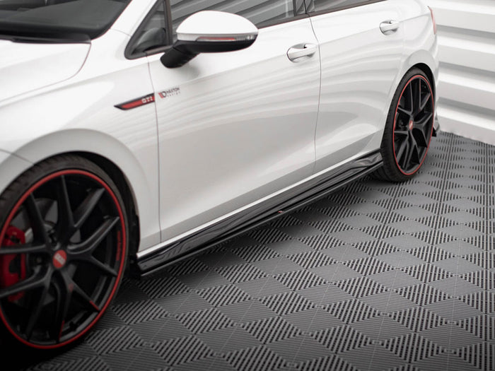Volkswagen Golf GTI / GTE / GTI Clubsport / R-Line Mk8 Side Skirts Diffusers V.4 - Maxton Design
