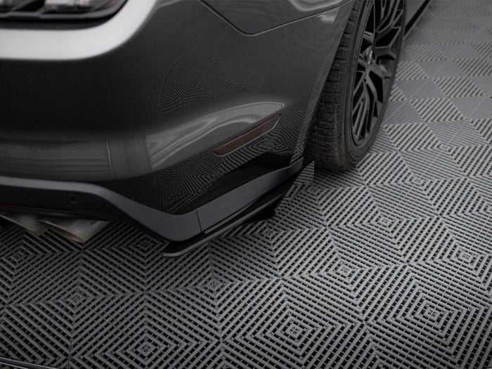 Maxton Design - Street Pro Rear Side Splitters + Flaps Ford Mustang GT Mk6