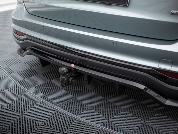 Audi A6 Allroad C8 Central Rear Splitter (Vertical Bars) - Maxton Design