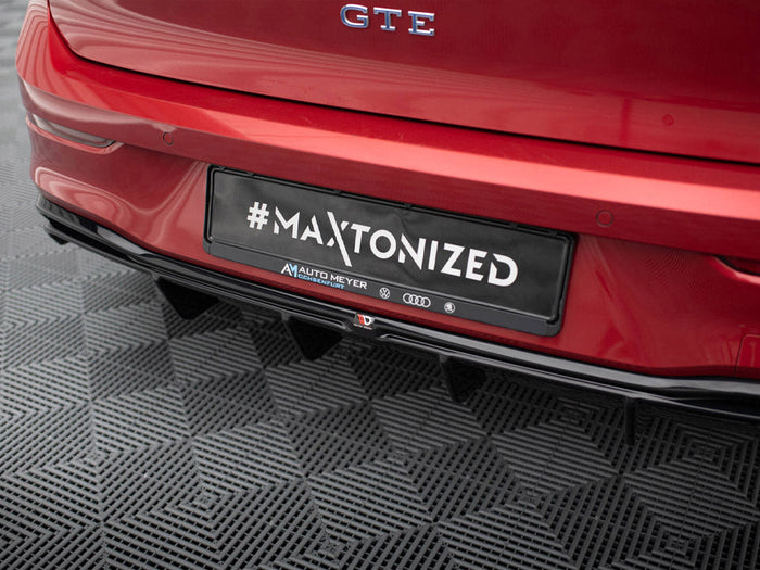 Maxton Design - REAR VALANCE VOLKSWAGEN GOLF GTE MK8