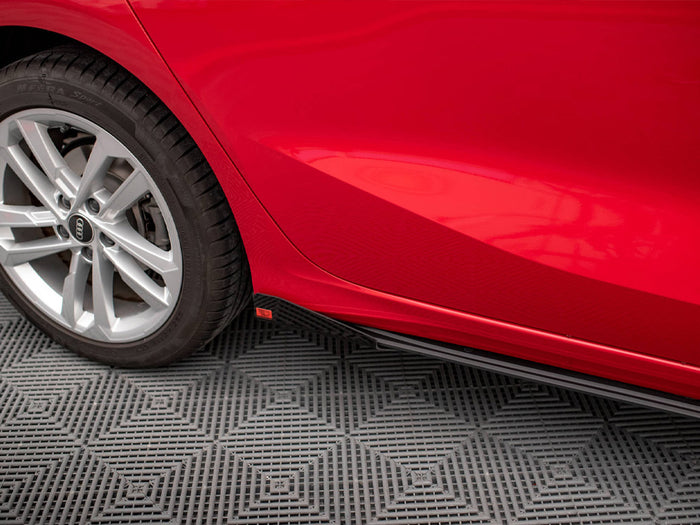 Audi A3 8Y Side Flaps - Maxton Design