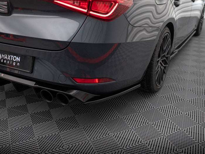 Rear Side Splitters V.2 Seat Leon ST FR Mk4 - Maxton Design