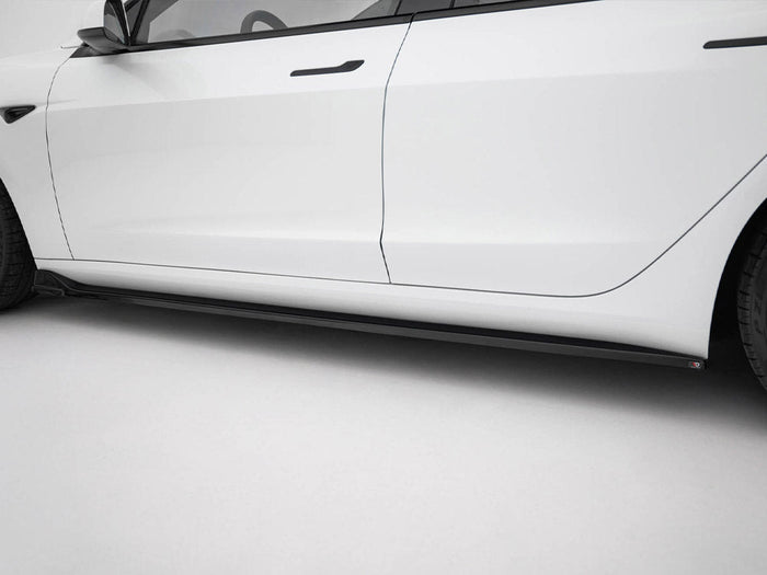 Maxton Design - Side Skirts Diffusers V.3 Tesla Model 3 Performance Mk1 Facelift