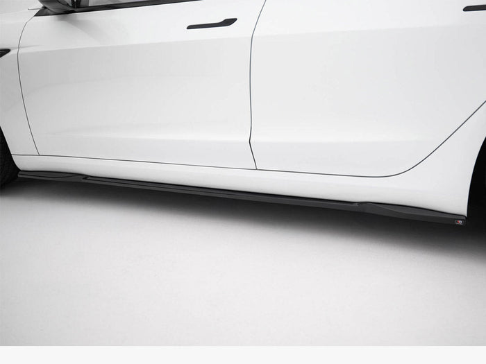 Maxton Design - Side Skirts Diffusers V.2 Tesla Model 3 Performance Mk1 Facelift