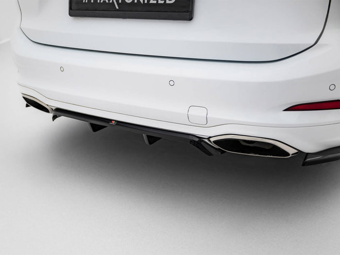 Ford Focus Vignale Estate Mk4 Rear Splitter (Vertical Bars) - Maxton Design