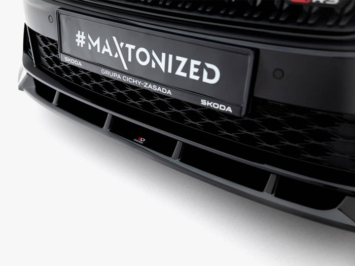 Front Splitter V.2 Skoda Octavia RS Liftback / Estate Mk4 Facelift - Maxton Design