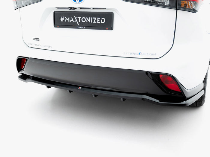 Toyota Highlander Mk4 Rear Splitter (Vertical Bars) - Maxton Design