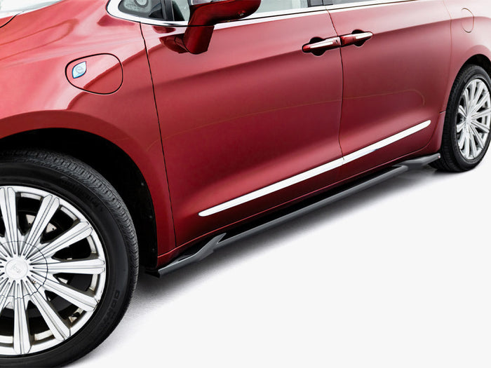 Maxton Design - Side Skirts Diffusers V.2 Chrysler Pacifica Mk2