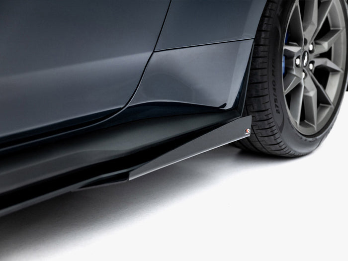 Maxton Design - Street PRO Side Skirts Diffusers + Flaps Ford Mustang Dark Horse Mk7