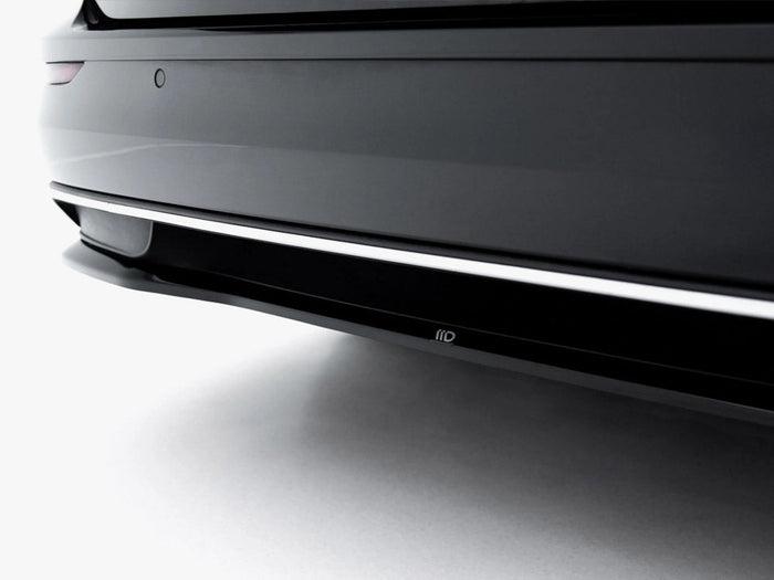 Maxton Design - Rear Splitter Volkswagen Golf Variant Mk8 Facelift