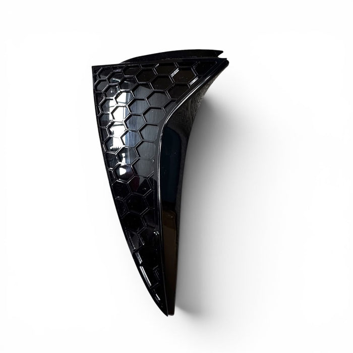 Ford Focus MK4 & MK4.5 (All Models) Rear Window Side Cover (Hex Design) - Estate Only