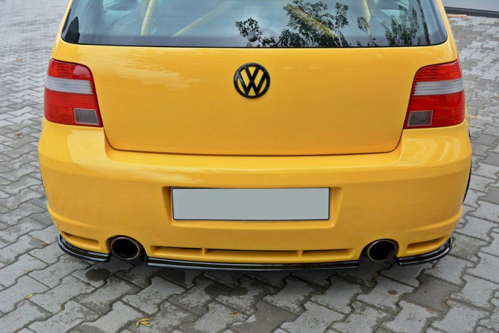 Maxton Design - CENTRAL REAR SPLITTER VW GOLF IV R32