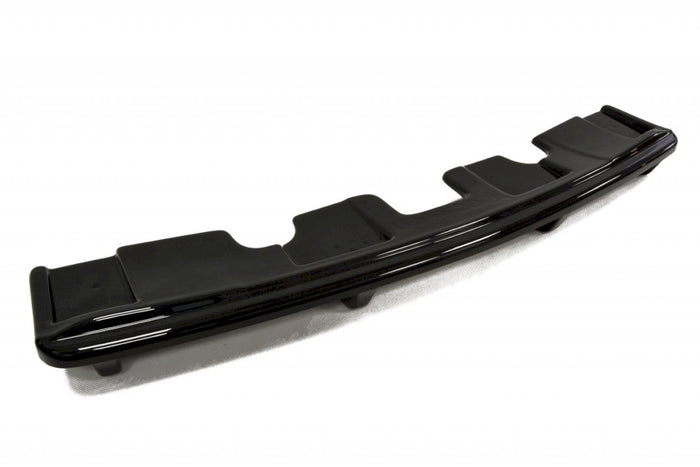 Maxton Design - CENTRAL REAR SPLITTER WITH VERTICAL BAR JEEP GRAND CHEROKEE WK2 SUMMIT (FACELIFT) (2013-2017)