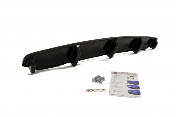 Maxton Design - CENTRAL REAR SPLITTER BMW 6 GRAN COUPE M-SPORT (VERTICAL BARS) (2013-2018)