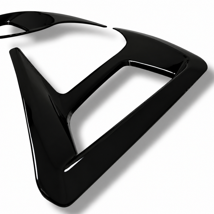 Rear Bumper Reflector Surround for MK4 / MK4.5 Focus | CEUK (Carbon Fibre Look OR Gloss Black)
