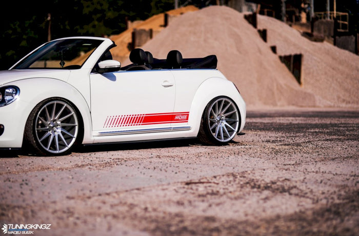 Maxton Design - SIDE SKIRTS DIFFUSERS VW BEETLE (2011-2015)