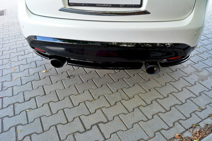 Maxton Design - CENTRAL REAR SPLITTER INFINITI QX70