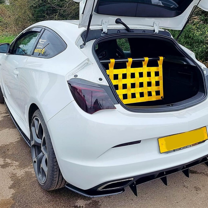 Vauxhall Astra Mk6 VXR Strut Bar and Cargo Net