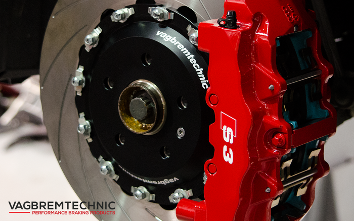 Vagbremtechnic Front Brake Kit - 8 Piston Brembo Caliper - 362x32mm 2 Piece Discs - PQ35 / MQB