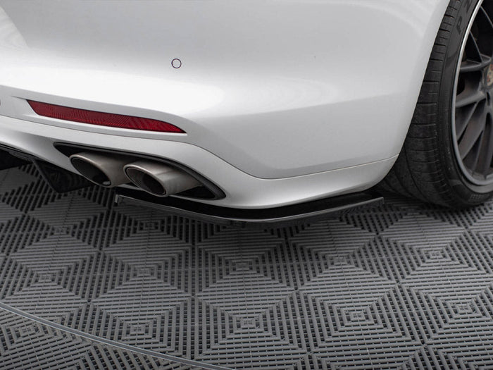 Maxton Design - REAR SIDE DIFFUSERS PORSCHE PANAMERA TURBO/ GTS 971