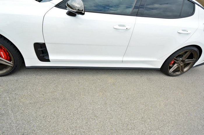 Maxton Design - SIDE SKIRTS DIFFUSERS KIA STINGER GT (2017-2023)