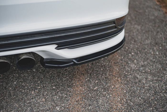 Maxton Design - REAR SIDE SPLITTERS V2 FORD FOCUS ST MK3 FACELIFT (2015-2018)