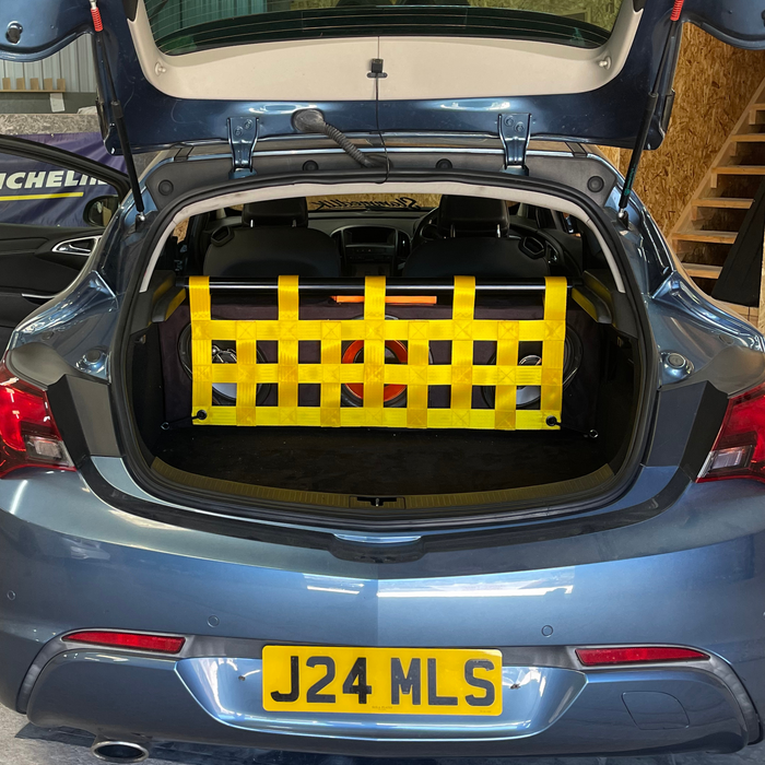 Vauxhall Astra Mk6 VXR Strut Bar and Cargo Net