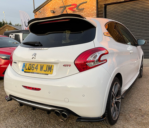 Triple R Composites - Peugeot 208 GTI - Rear Finned Diffuser Panel