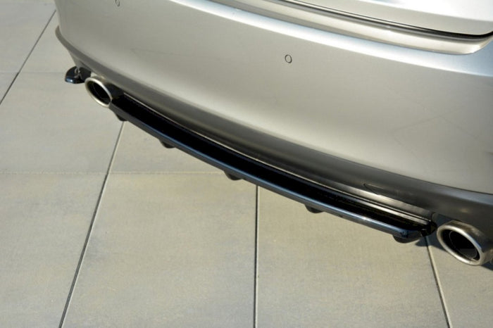 Maxton Design - CENTRAL REAR SPLITTER LEXUS IS 200T MK3 (WITH VERTICAL BARS) (2013- 2016)