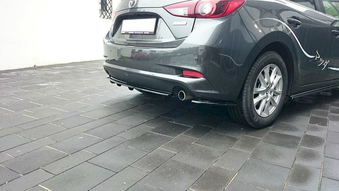 Maxton Design - CENTRAL REAR SPLITTER MAZDA 3 MK3 FACELIFT (2017-UP) (WITH VERTICAL BARS)