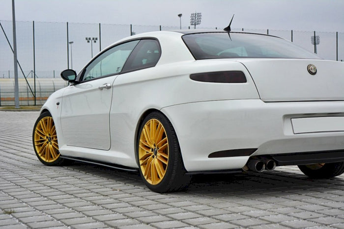 Maxton Design - REAR SIDE SPLITTERS ALFA ROMEO GT (2004-2010)