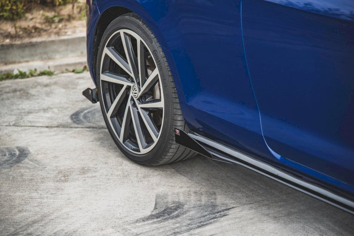 Maxton Design - STREET PRO SIDE SIDE SKIRTS DIFFUSERS + FLAPS VW GOLF 7 R / R-LINE FACELIFT