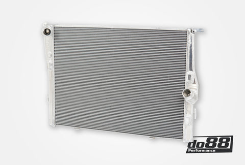 BMW M3 E90 E92 Radiator Aluminum - DO88 Performance