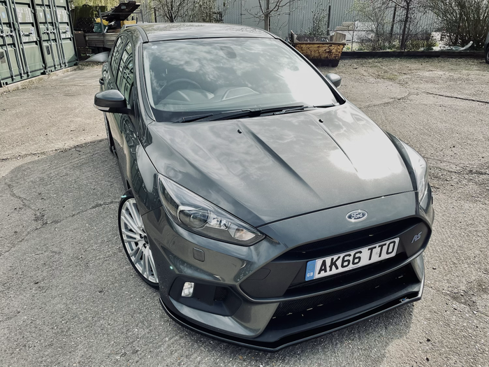 Ford Focus Types R Kidnapping Triple R Composites - Ford Focus MK3 RS V2 Front Splitter | Car ...
