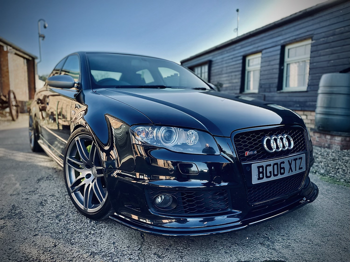 Audi RS4 B7 Saloon Front Splitter - TRC Performance Styling