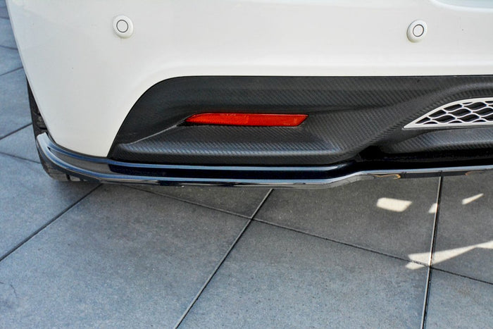 Maxton Design - CENTRAL REAR SPLITTER HONDA CR-Z (2010-2012)