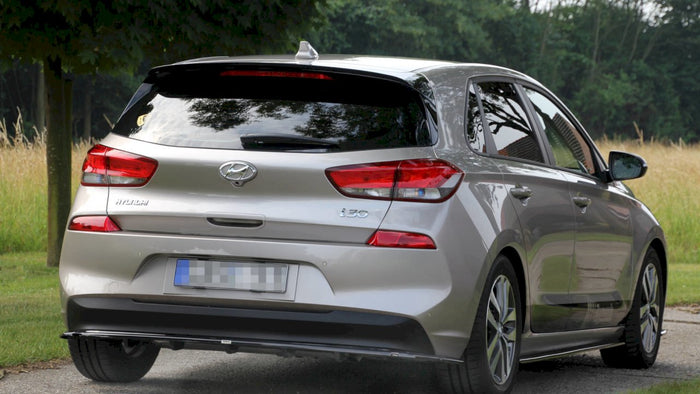 Maxton Design - CENTRAL REAR SPLITTER (VERTICAL BARS) HYUNDAI I30 MK3 HATCHBACK (2017-2020)