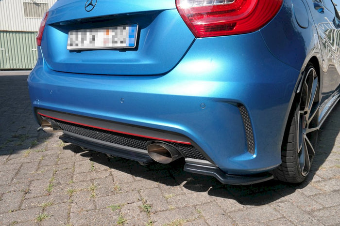 Maxton Design - CENTRAL REAR SPLITTER (VERTICAL BARS) MERCEDES A-CLASS W176 AMG-LINE PRE-FACELIFT (2013-2015)