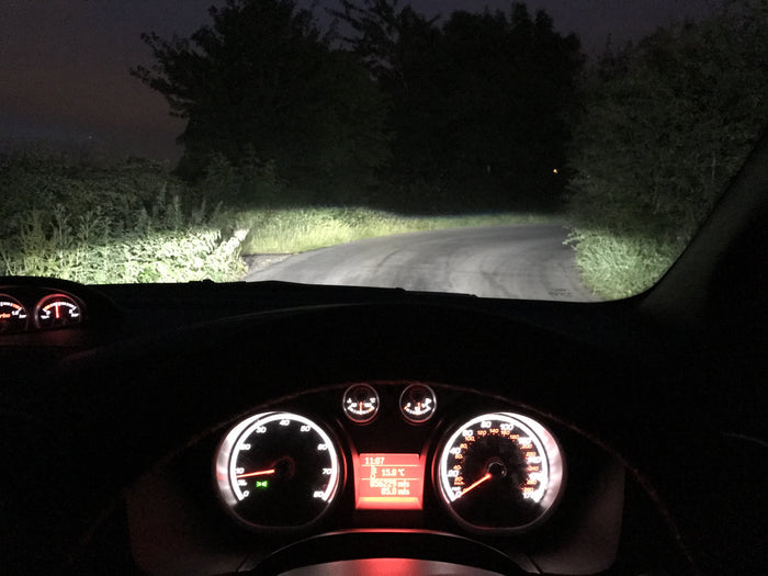 IllumiNite D1S 6000K Xenon Bulb Upgrade | Up to 50% Brighter HID (PK32s-2)