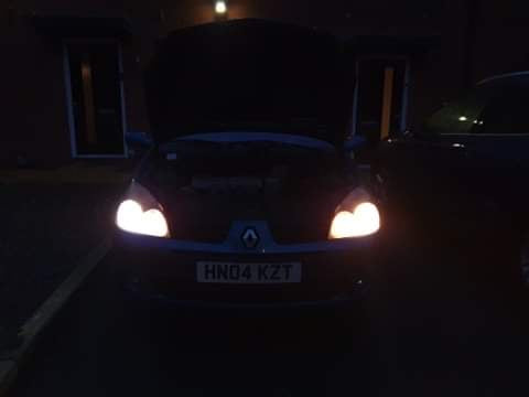 IllumiNite D2S BI Xenon replacement / Upgrade 6000k (P32d-2)