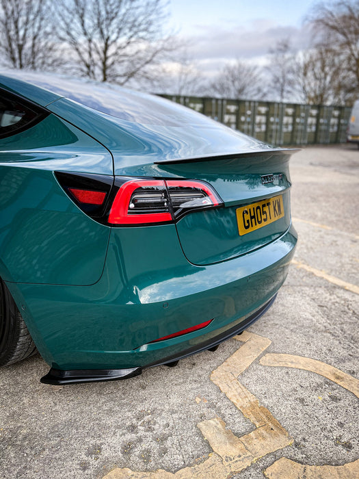 Triple R Composites - Tesla Model 3 - Rear Spats